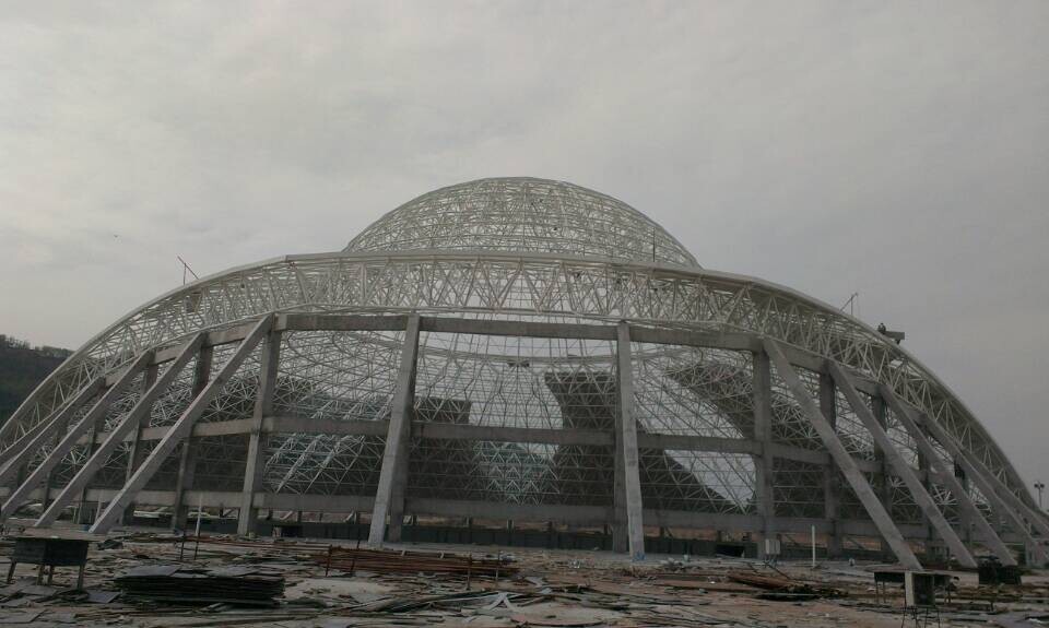 个旧体育场馆网架工程